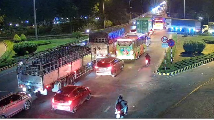 Bến Tre: Cầu Rạch Miễu ngày càng quá tải nặng nề, cần đẩy nhanh dự án cầu Rạch Miễu 2 (19/2/2024)