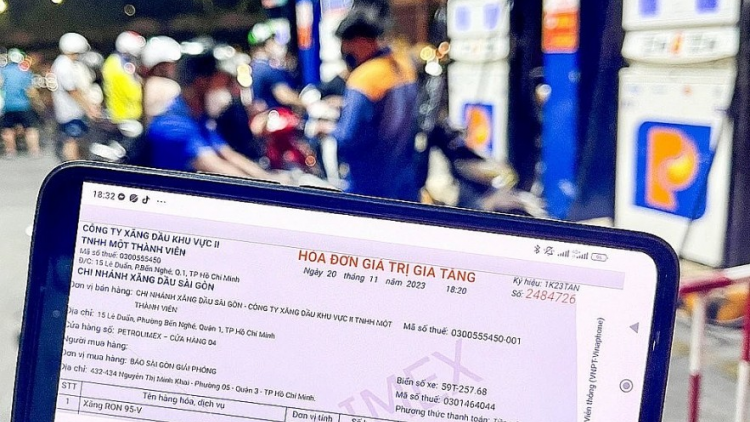 Cần rút giấy phép cây xăng chưa xuất hóa đơn điện tử trong kinh doanh, bán lẻ xăng dầu (29/03/2024)