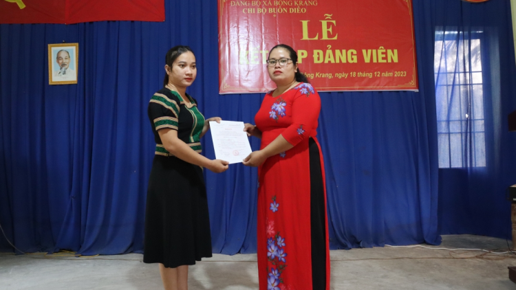 Phát triển đảng viên là người dân tộc thiểu số (26/3/2024)