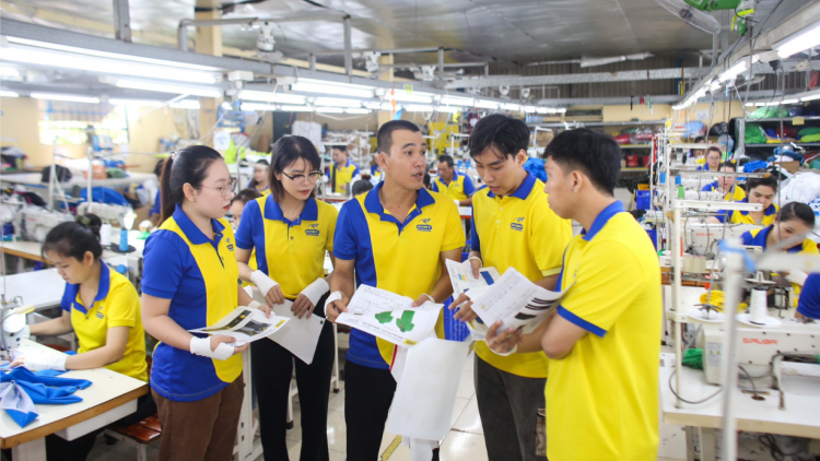 Dệt may và chế biến đồ gỗ ở TP.HCM có những dấu hiệu xuất khẩu tích cực (1/3/2024)