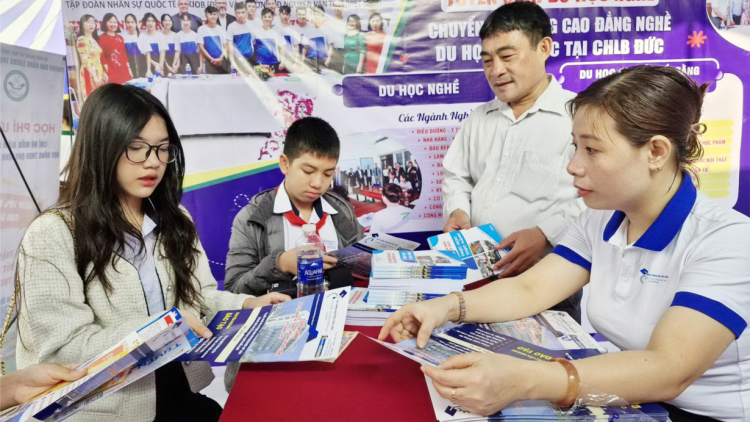 Đà Nẵng: 4500 học sinh, người lao động tham gia "Ngày hội tư vấn, tuyển sinh giáo dục nghề nghiệp" (17/3/2024)