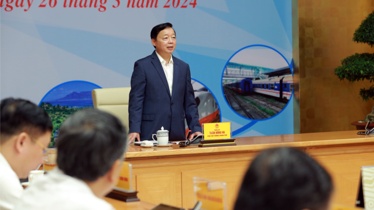 Phó Thủ tướng Trần Hồng Hà: Thống nhất quy chuẩn, tiêu chuẩn đầu tư các tuyến đường sắt tốc độ cao  (26/3/2024)