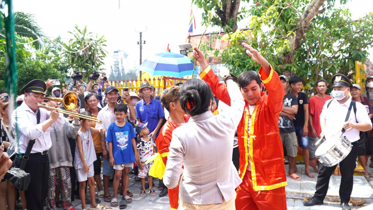 Thắt chặt tình làng xóm qua Lễ hội Tống Phong truyền thống ở Cần Thơ (4/3/2024)