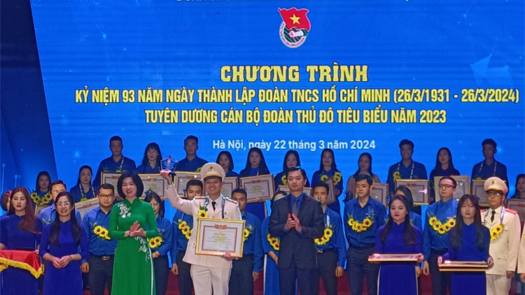 Thành đoàn Hà Nội kỷ niệm 93 năm thành lập Đoàn Thanh niên cộng sản Hồ Chí Minh (22/03/2024)