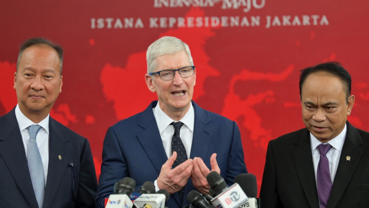 Indonesia đón làn sóng đầu tư khổng lồ từ Apple và Microsoft (19/04/2024)