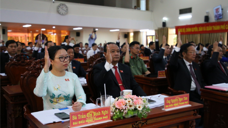 HĐND thành phố Cần Thơ thông qua nhiều nghị quyết quan trọng (09/4/2024)