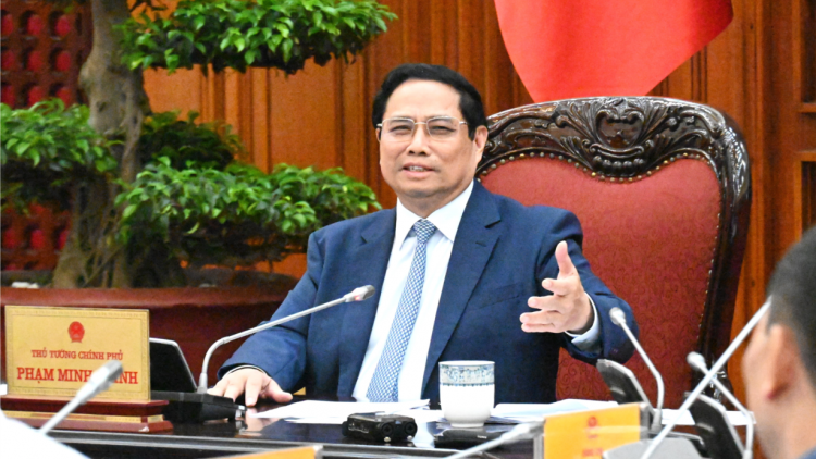 “Dây không đợi cột, cột không đợi móng, móng không chỉ một người làm" - quyết tâm hoàn thành đường dây 500KV vào 30/6 (1/4/2024)