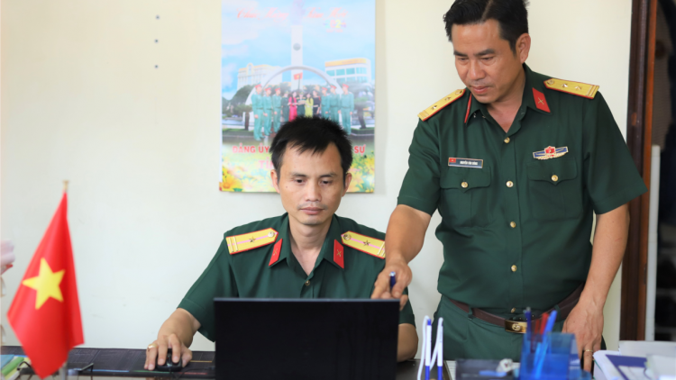 Người sỹ quan đam mê công nghệ thông tin ở Đắk Lắk (15/4/2024)