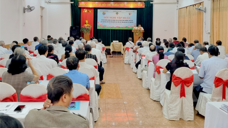 Nâng cao nhận thức về bảo vệ biên giới và môi trường cho người cao tuổi các tỉnh Tây Nguyên (16/4/2024)