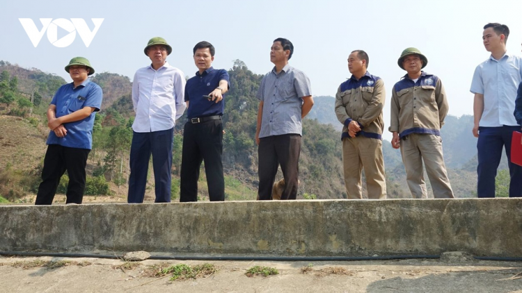 Nhiều hồ, đập thủy lợi cạn nước do nắng nóng (29/04/2024)