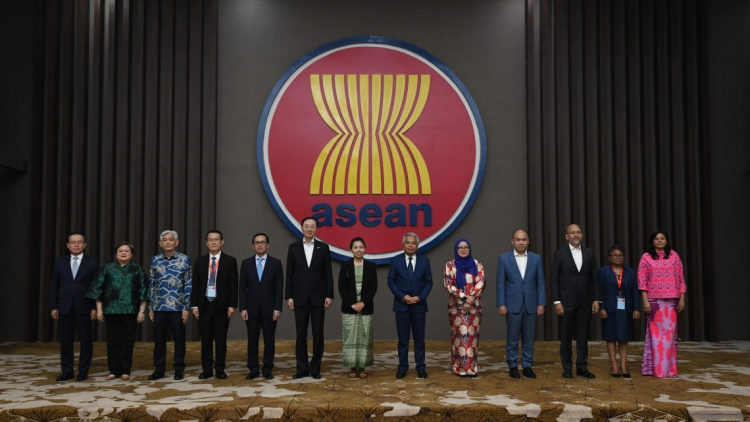 ASEAN, Trung Quốc khẳng định cam kết tăng cường quan hệ đối tác (11/05/2024)
