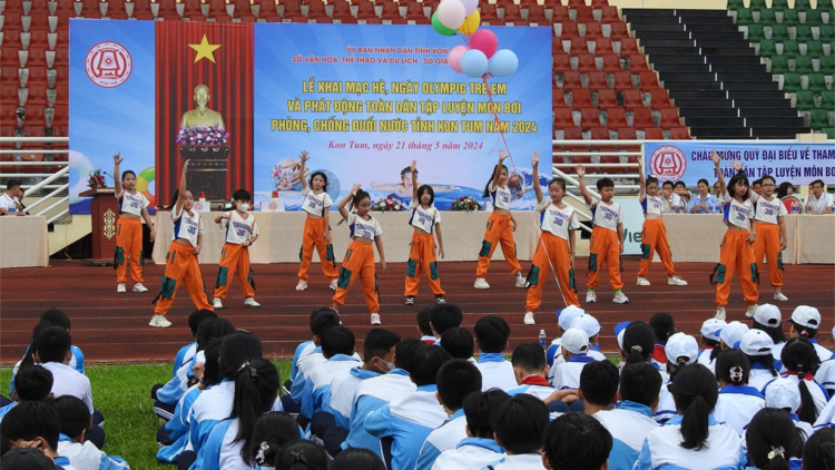 Kon Tum phát động toàn dân tập bơi phòng, chống đuối nước  (21/05/2024)