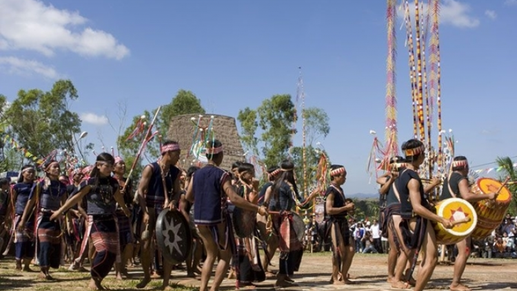 Những kho tàng “sống” về văn hóa dân gian (24/5/2024)