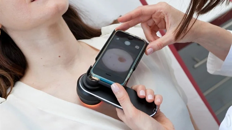 Công nghệ mới cho phép phát hiện ung thư da trong 30 giây (14/5/2024)