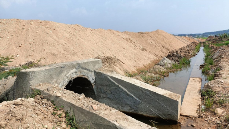 Vướng giải phóng mặt bằng, dự án giao thông ở Kon Tum chậm tiến độ (19/5/2024)