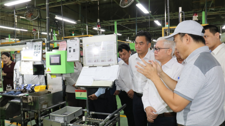 Gỡ vướng để doanh nghiệp FDI thuận lợi đầu tư (26/5/2024)