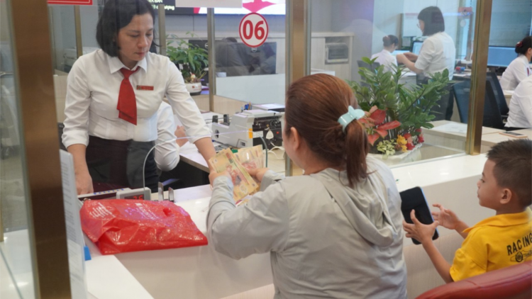 THỜI SỰ 21H30 ĐÊM 04/6/2024: Quá tải ở các điểm bán vàng bình ổn tại thành phố Hồ Chí Minh
