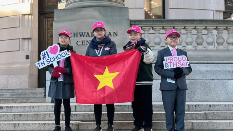 Bước chân đến trường: Học sinh Việt Nam xuất sắc giành huy chương vàng tranh biện thế giới (27/06/2024)