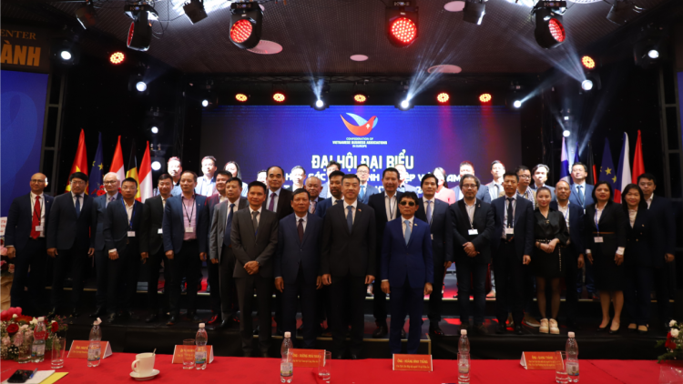 Đại hội đại biểu Liên hiệp các Hội Doanh nghiệp Việt Nam tại châu Âu (2/6/2024)