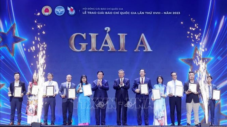 THỜI SỰ 21H30 ĐÊM 21/6/2024: Chủ tịch nước Tô Lâm dự lễ trao giải Báo chí Quốc gia lần thứ 18.