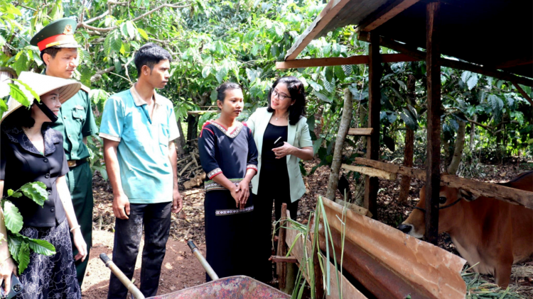 Tích cực chăm lo đời sống người dân vùng dân tộc thiểu số ở Buôn Hồ, Đắk Lắk (04/7/2024)
