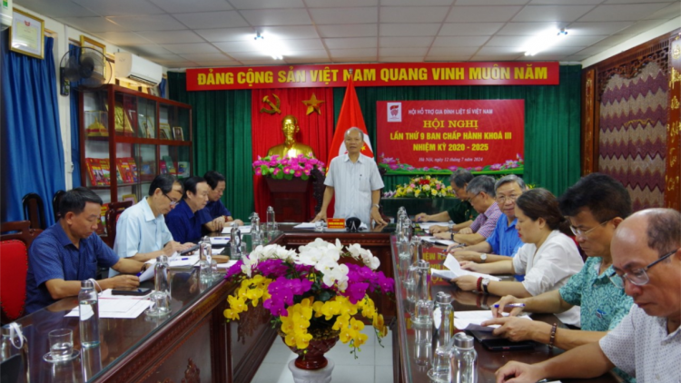 Tri ân gia đình liệt sĩ và người có công (15/7/2024)
