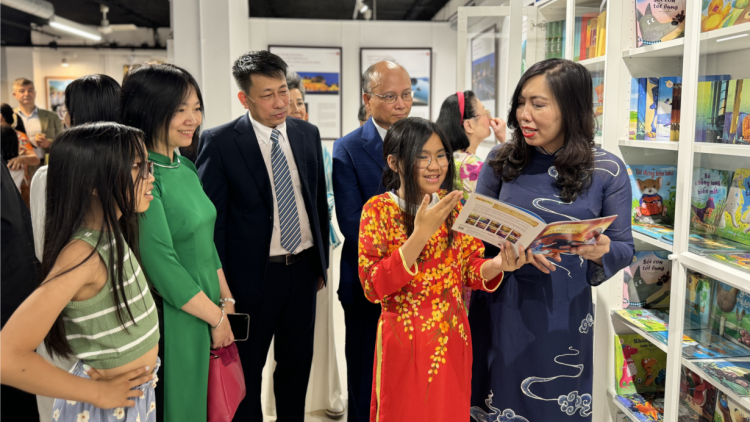 Tiếng Việt là cầu nối Kiều bào Pháp với quê hương (22/7/2024)