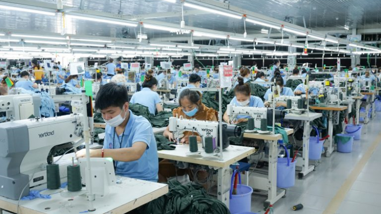 Dồi dào đơn hàng, xuất khẩu dệt may dự kiến tăng trưởng 8 - 10% (15/07/2024)