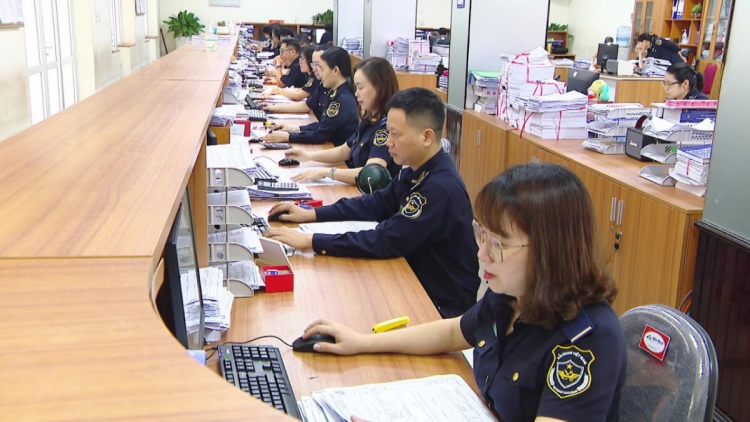 THỜI SỰ 21H30 ĐÊM 07/8/2024: Hệ thống hải quan điện tử hoạt động trở lại bình thường sau 16 tiếng bị gián đoạn