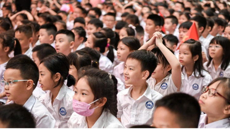 Năm học 2024-2025, cấp tiểu học khó đảm bảo sĩ số không quá 35 học sinh/lớp (16/8/2024)