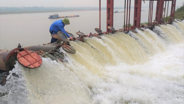 Đảm bảo an toàn hồ đập mùa mưa bão (09/08/2024)