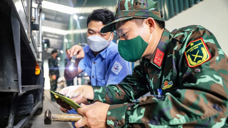 THỜI SỰ 6H SÁNG 16/8/2024: Nguy cơ thiếu hụt nhân lực đăng kiểm, Cục Đăng kiểm Việt Nam đề nghị lực lượng công an, quân đội chi viện cho công tác đăng kiểm trên cả nước