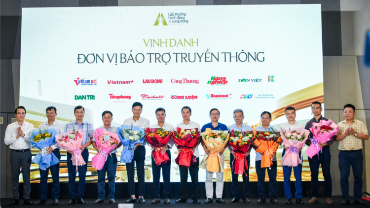 Công bố giải thưởng Hành động vì cộng đồng- Tôn vinh những đóng góp tích cực cho xã hội (23/09/2024)
