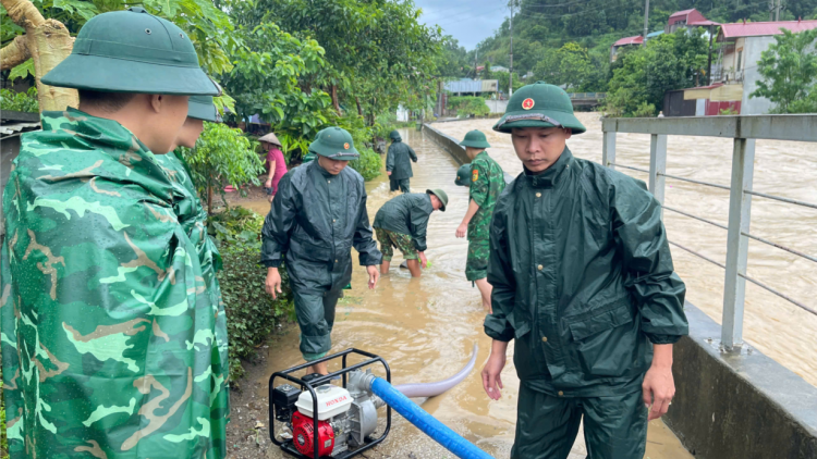 BĐBP điều động hơn 3 nghìn lượt cán bộ, chiến sĩ hỗ trợ người dân ứng phó và khắc phục sau bão