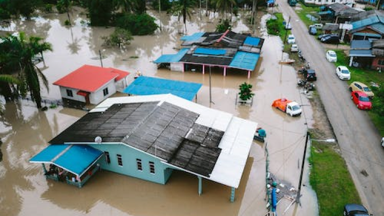 Tăng cường phòng chống dịch bệnh mùa mưa bão (15/09/2024)