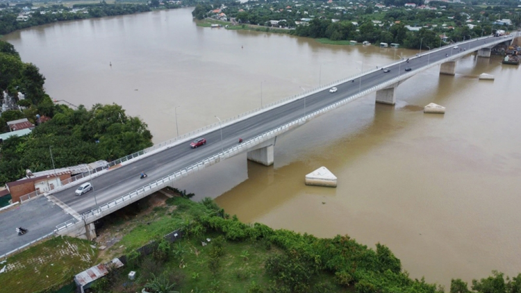 THỜI SỰ 21H30 ĐÊM 2/9/2024: Thông xe cầu Bạch Đằng nối liền hai tỉnh Đồng Nai và Bình Dương.