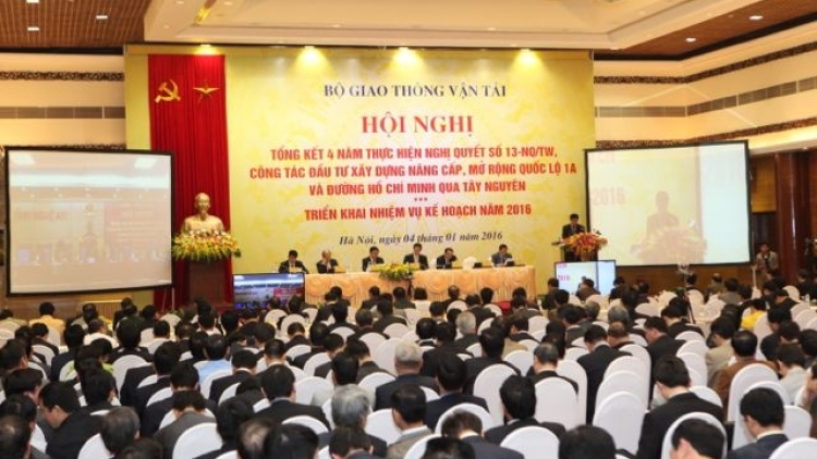 Thủ tướng Nguyễn Tấn Dũng dự Hội nghị triển khai nhiệm vụ năm 2016 của ngành Giao thông vận tải. (Thời sự chiều 04/01/2016)