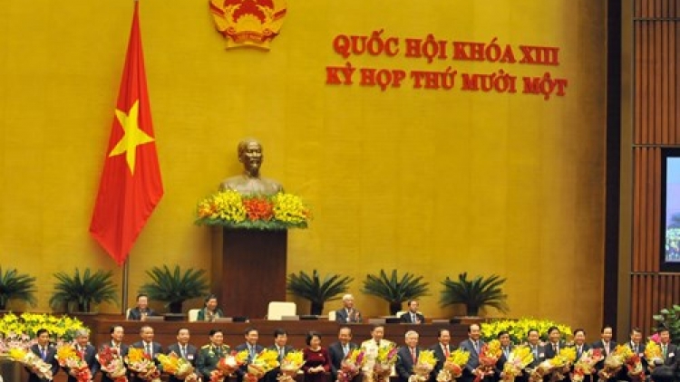 Quốc hội thông qua Nghị quyết phê chuẩn đề nghị của Thủ tướng Nguyễn Xuân Phúc về việc bổ nhiệm 3 Phó Thủ tướng và 18 Bộ trưởng. (Thời sự chiều 09/4/2016)