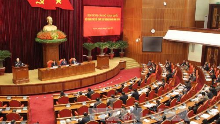 Chủ trương đúng, cán bộ tốt – Đảng mới mạnh, dân mới tin. (19/1/2016)