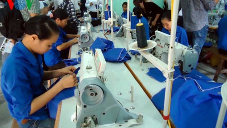 Tình hình lương thưởng Tết cho người lao động ở các doanh nghiệp tại Hà Nội. (13/01/2016)
