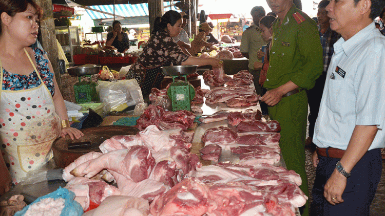 Kiểm soát an toàn vệ sinh thực phẩm: Gỡ dần những nút thắt. (06/3/2016)