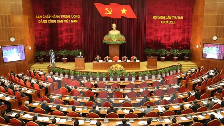 Bế mạc Hội nghị lần thứ hai Ban Chấp hành Trung ương Đảng khóa XII: Kiện toàn chức danh lãnh đạo các cơ quan nhà nước tại kỳ họp thứ 11 Quốc hội khóa 13. (Thời sự chiều 12/3/2016)