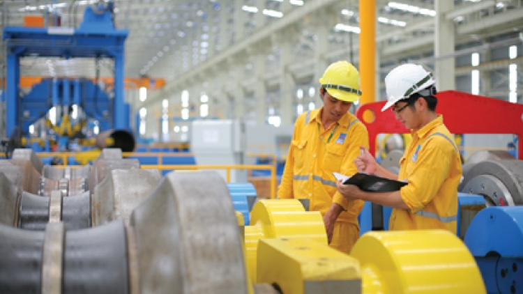Tái cơ cấu - Tìm động lực mới cho phát triển bền vững. (24/12/2015)