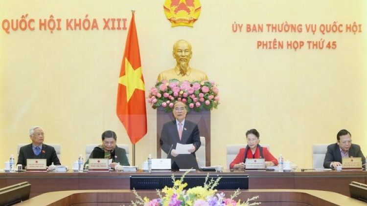 Ủy ban Thường vụ Quốc hội khai mạc phiên họp thứ 45 với nhiều nội dung quan trọng chuẩn bị cho kỳ họp thứ 11 Quốc hội khóa 13, dự kiến khai mạc vào tháng 3 tới. (Thời sự trưa 17/02/2016)