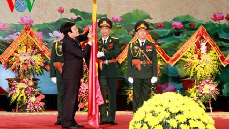Chủ tịch nước Trương Tấn Sang dự kỷ niệm 70 năm Ngày truyền thống Ngành Quân nhu Quân đội và đón nhận Huân chương Quân công hạng nhì.(23/3/2016)