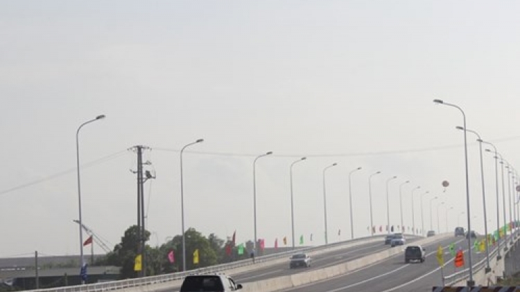Thanh tra Chính phủ có kết luận thanh tra dự án đầu tư phát triển cơ sở hạ tầng đô thị Bắc Thăng Long – Vân Trì, Hà Nội với sai phạm tài chính cần xử lý là hơn 13 tỉ đồng và hơn 4 triệu yên Nhật. (Thời sự đêm 9/12/2015)