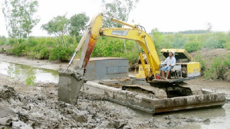 Các tỉnh khu vực Đồng bằng sông Cửu Long áp dụng nhiều biện pháp ứng phó với hạn hán và xâm nhập mặn. (Thời sự trưa 02/3/2016)