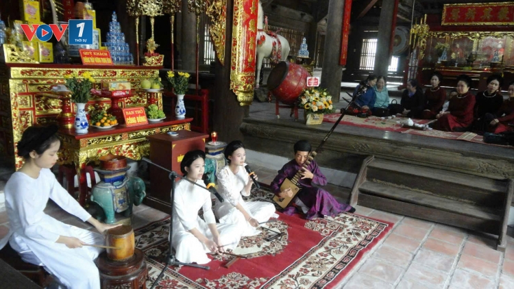 Rộn ràng canh hát ngày Xuân 