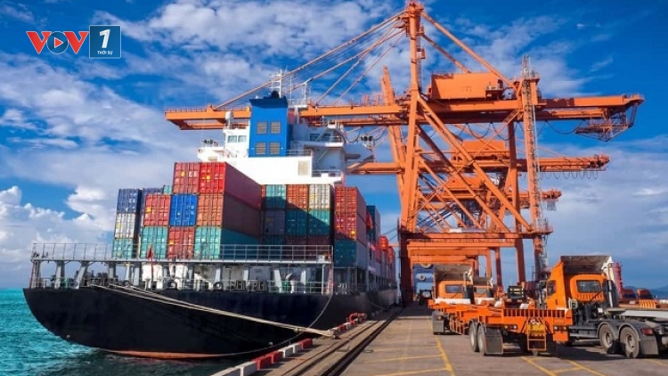- Việt Nam xuất siêu hơn 3 tỷ USD trong tháng 1/2025