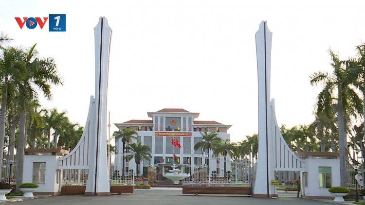 THỜI SỰ 18H 10/2/2025: Chủ tịch tỉnh Đồng Tháp và nhiều cán bộ ở Quảng Nam xin nghỉ hưu trước tuổi